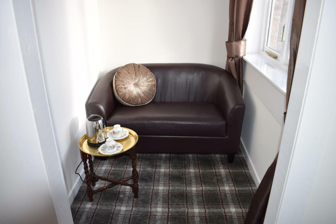 Bed and Breakfast The Highlandman Station Crieff Exterior foto